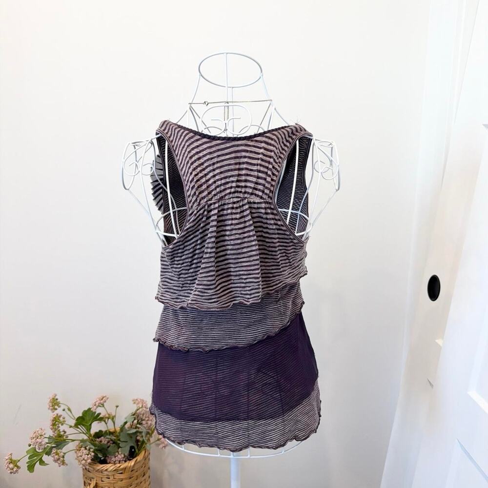 The perfect vintage y2k purple striped ruffle tank top - Picture 4 of 5